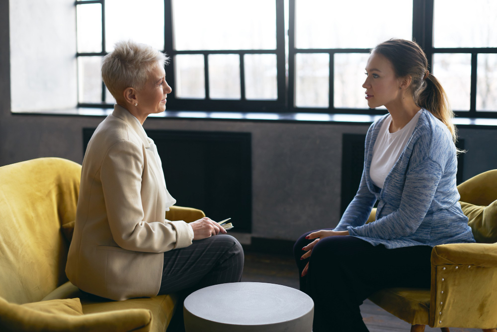 10 Signs It Might Be Time to Talk to a Therapist in California